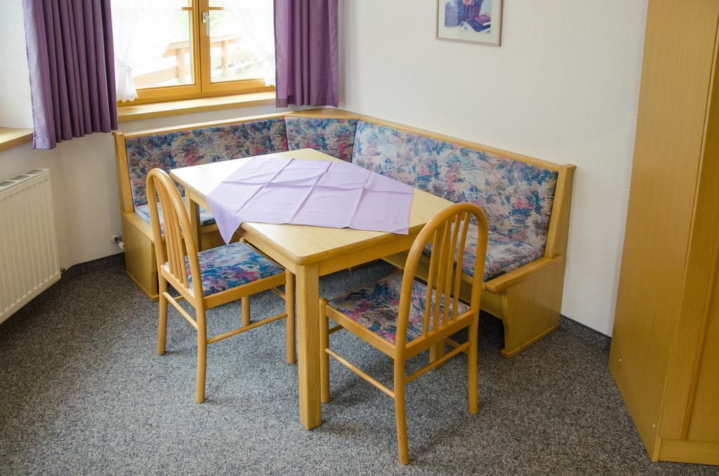Apartmán Pezza Lischa Kappl  Pokoj fotografie